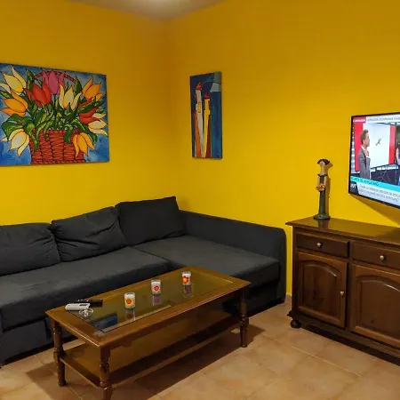 Zona Residencial Montesol Apartment *